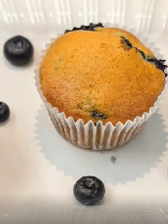ப்ளூ பெர்ரி மபின் (Blueberry muffin recipe in tamil) செய்முறை முக்கிய புகைப்படம்