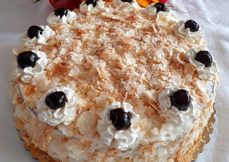 Ricetta Torta Di Compleanno Di Ricette Homemade Di Micky Cookpad