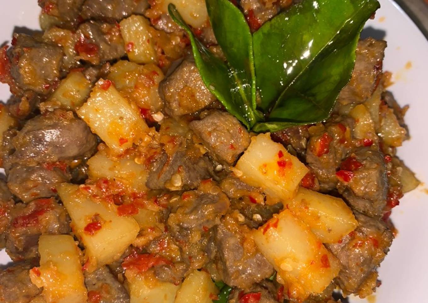 Sambal goreng hati sapi & kentang