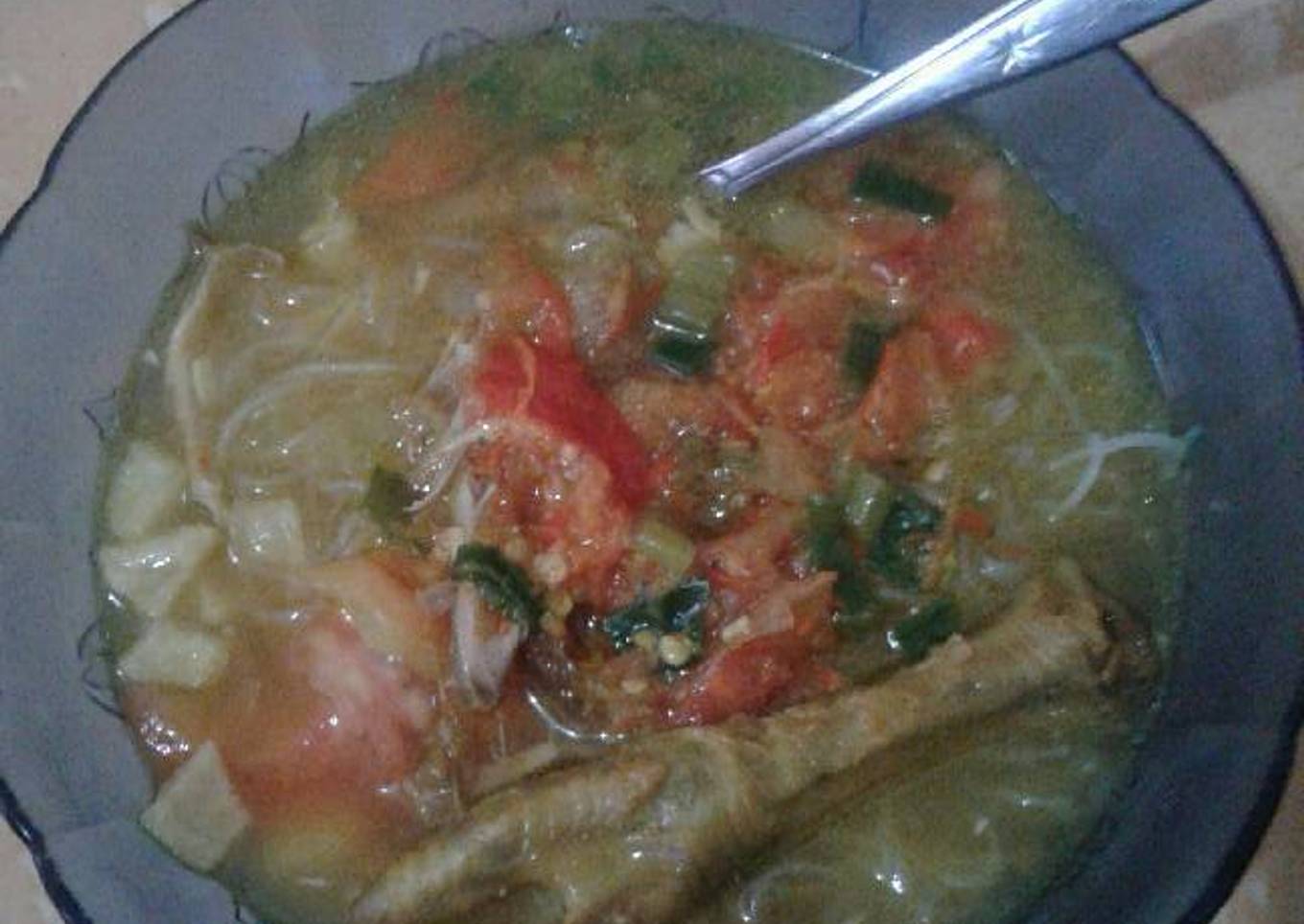 Soto ayam plus ceker