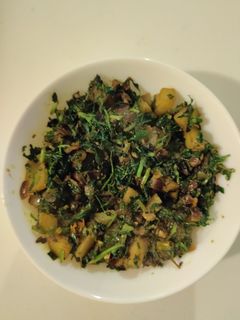 आलू मेथी की सब्जी (Aloo methi ki sabzi recipe in Hindi) रेसिपी मुख्य फोटो