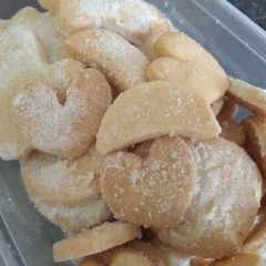 Vanilla Butter Cookies A picture of Vanilla Butter Cookies.