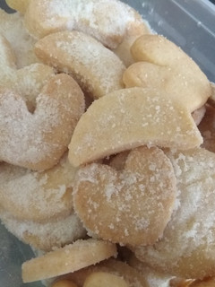 A picture of Vanilla Butter Cookies.