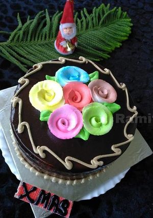 A picture of Christmas Special Chocolate Cake.