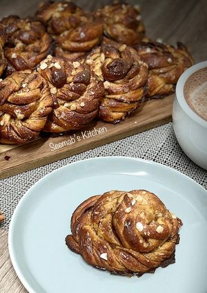 Svéd Fahéjas Zsemle (Kanelbullar) recept fotója