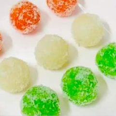 A picture of Instant Coconuts balls/ laddu.