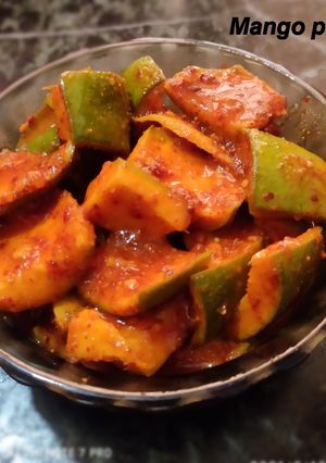 मैंगो पिकल (mango pickle recipe in Hindi) रेसिपी मुख्य फोटो