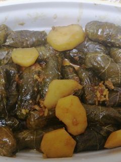 صورة لوصفة ورق عنب حامض ولذيذ جداً على طريقتي 😋😋😋