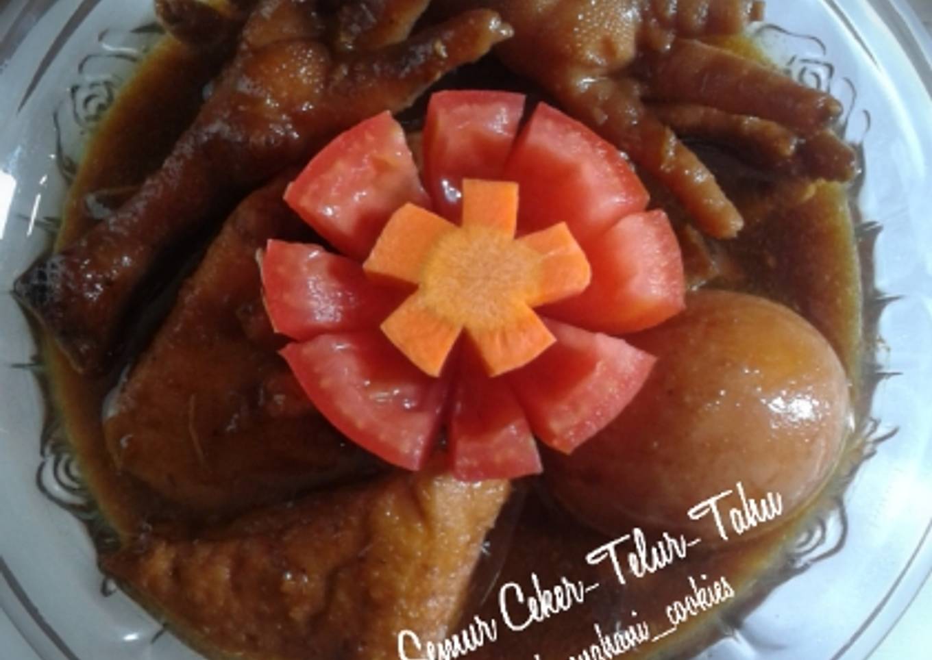 Semur Ceker-Telur-Tahu