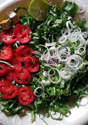 A picture of Green Salad.
