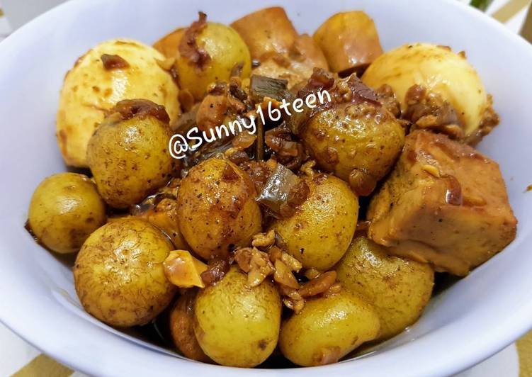 Semur Telur Baby Potato