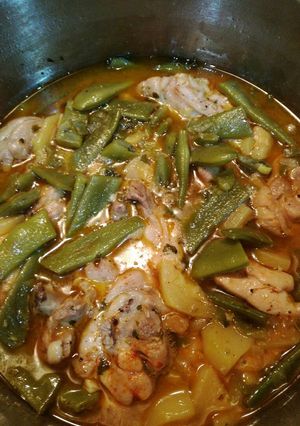 Foto principal de Pollo con verduras en olla express (muy rápido)
