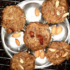 A picture of Healthy oats banana bites.