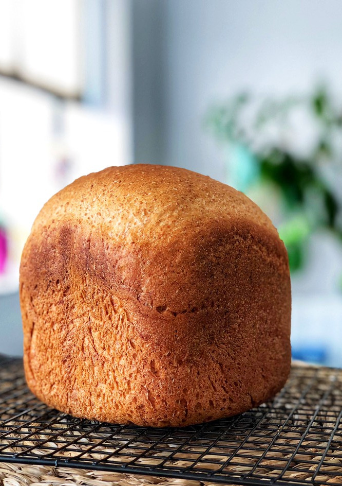 Una foto de Pan de molde integral en panificadora Cecotec Bread & Co