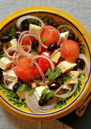 Una foto de Ensalada de sandía y feta