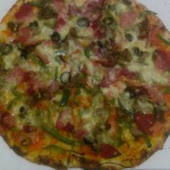 A picture of Pizza periperi.