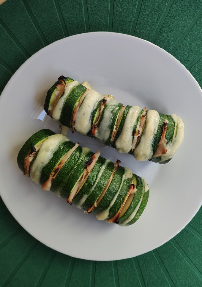 Una foto de Calabacín Hasselback