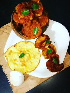 क्रिस्पी प्रॉन्स फ्राय (prawns fry recipe in marathi) रेसिपी चे मुख्य फोटो 