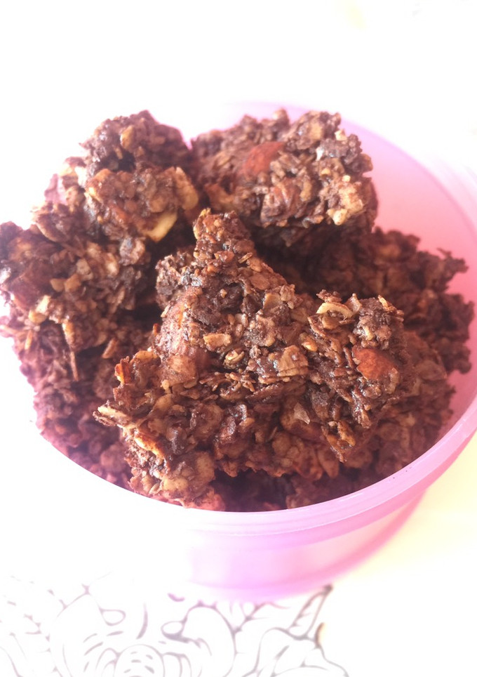 Una foto de Granola de avena y cacao sin azúcar