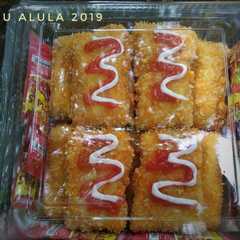 A picture of Risol Mayo.