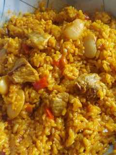 Una foto de Arroz con carne