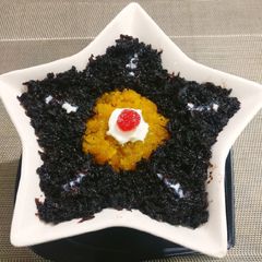 Black carrots halwa combine with moong dal halwa A picture of Black carrots halwa combine with moong dal halwa.