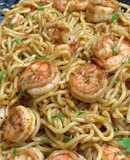Noodles de Camarão ao Curry