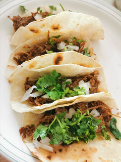 Una foto de Taquitos de deshebrada