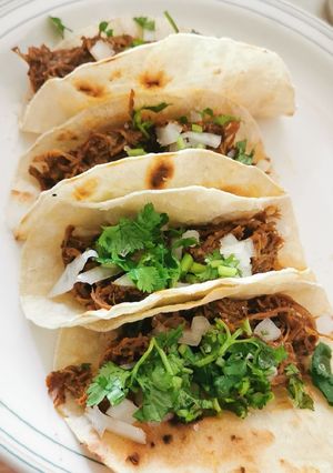 Una foto de Taquitos de deshebrada