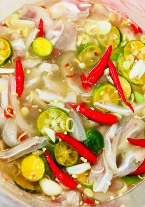 Hình của món Tai heo ngâm xả tắc.