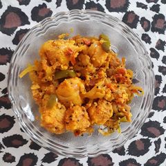 A picture of Fried idli.