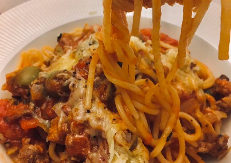 Simple Way to Make Speedy Quick and easy spaghettis Bolognese 🍝