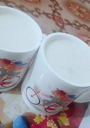 عکسی از دستور شیر موز با طعم زنجبیل و عسل