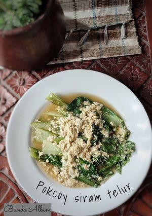 Foto resep Pokcoy Siram Telur Super Simple