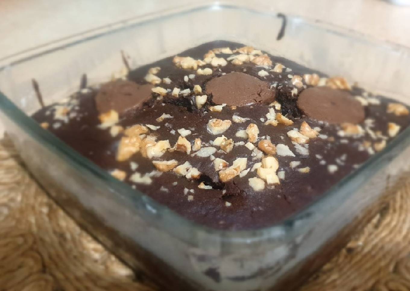 Walnut-Banana Eggless Chocolate Cake