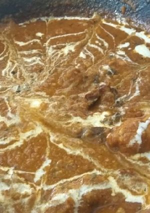 A picture of Butter chicken.
