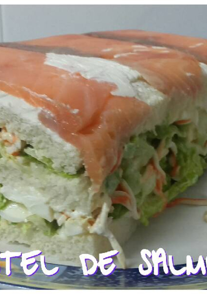 Una foto de Pastel de salmón