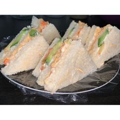 A picture of Combo Club sandwich.