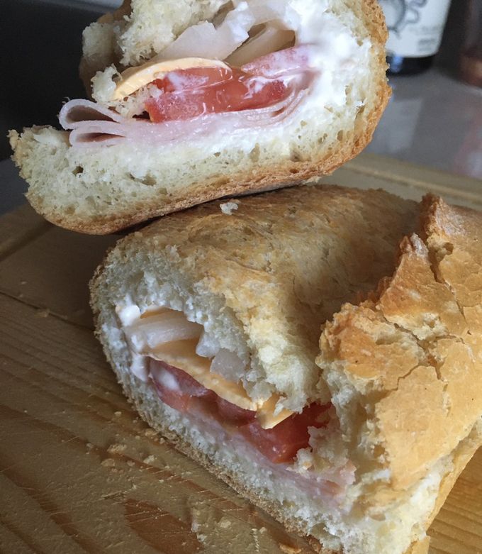 Una foto de Lonche de Jamón paseado !!