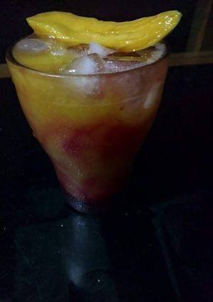 મેંગો સનરાઈઝ મોહિતો (mango sunrise mojito recipe in Gujarati) રેસીપી મુખ્ય ફોટો