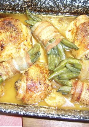 Baconba tekert zöld (ceruza)bab recept fotója