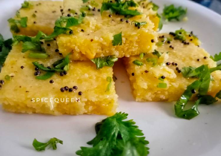 Recipe of Homemade ફ્રેશ મકાઈના ઢોકળા (Fresh corn dhokla recipe in Gujarati)