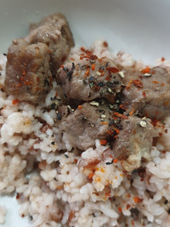 Foto resep Saikoro Beef Butter Rice