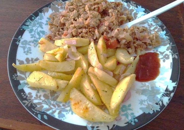 Garlic and Rosemary Potato Wedges