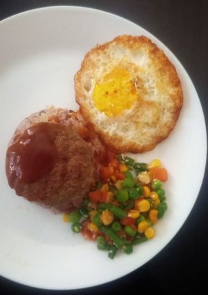Foto resep Beef Burger Rice & Sunny Side Up