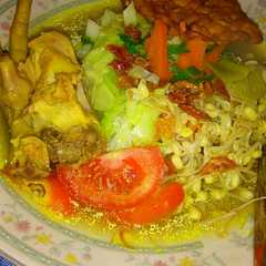 Soto ayam enak রেসিপির প্রধান ছবি