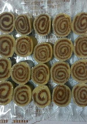 A picture of Kaju Chocolate Roll.