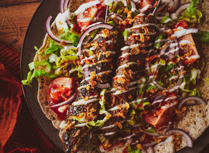 A picture of Doner Spiced Shish Köfte Kebabs.