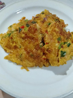Foto resep Telur Dadar Pedes Nampol Istimewa