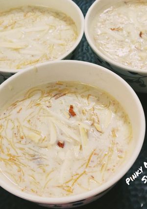 सेवईयां की खीर(Seviyan kheer recipe in hindi) रेसिपी मुख्य फोटो